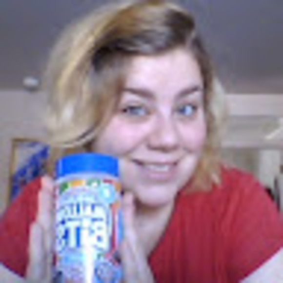 Meet your Posher, Dayna - Picture 1 of 1